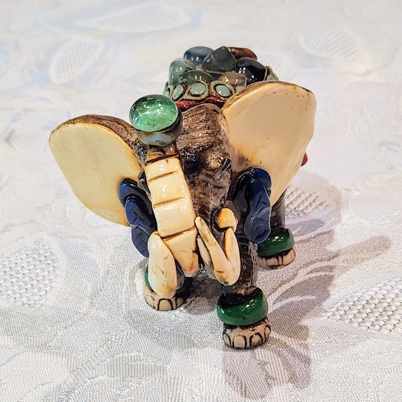 Aztec elephant - Picture 3 of 9